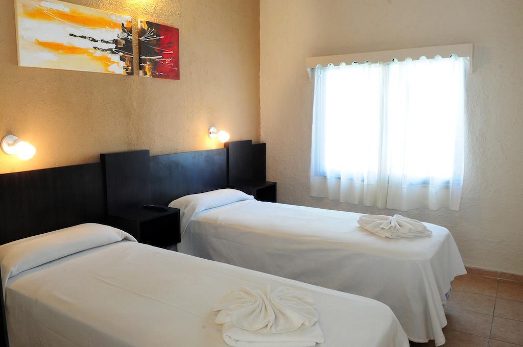 El Faro Hotel 3*